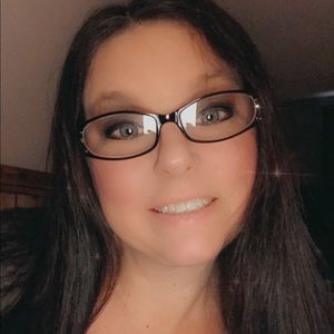 Meet your Posher, Kristen